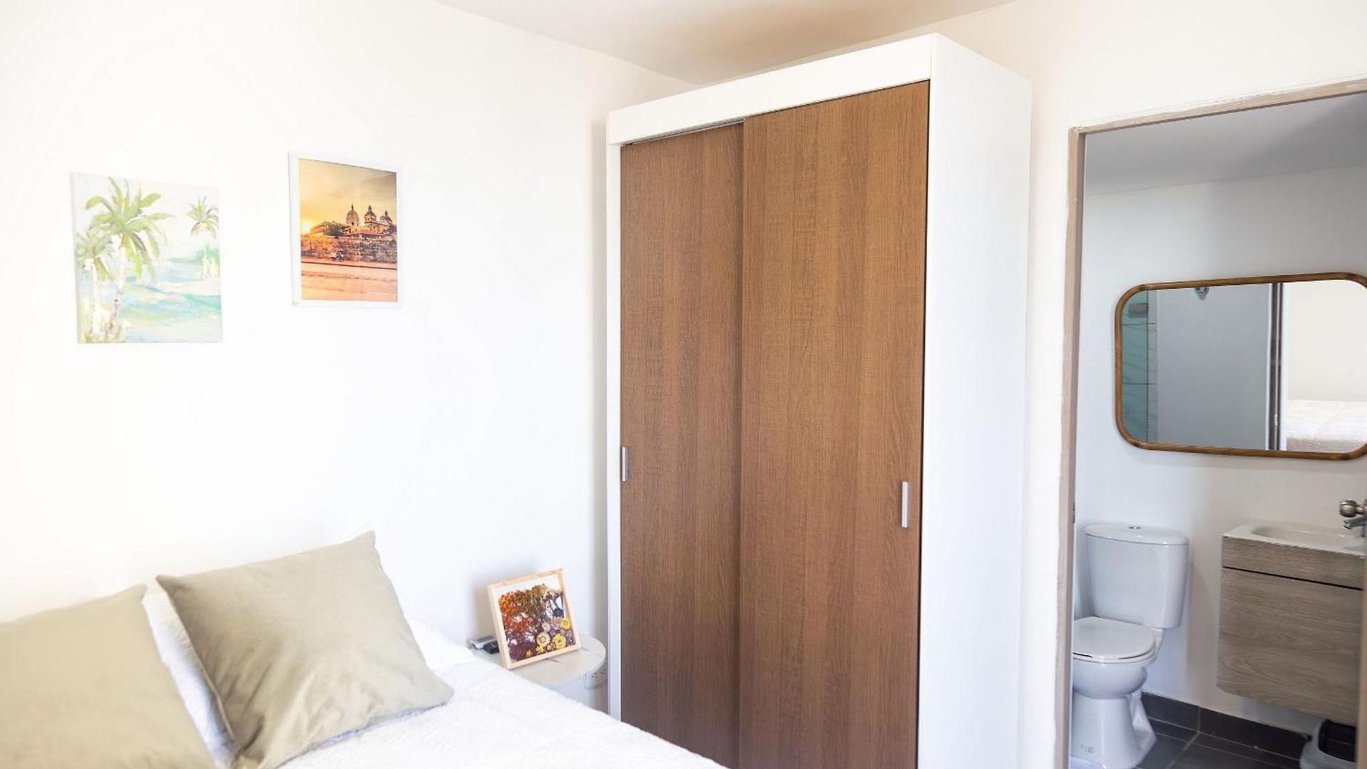 Apartamento Moderno 3h Vista Mar Lateral · Ubicación Ideal Cartagena