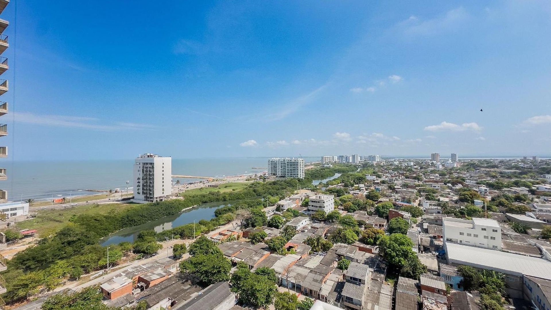 Apartamento Moderno 3h Vista Mar Lateral · Ubicación Ideal *