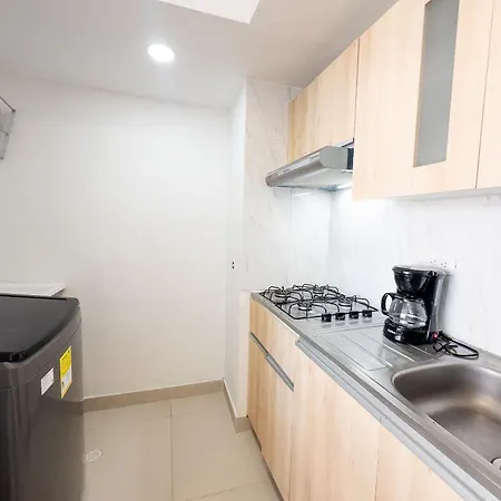 Apartamento Moderno 3h Vista Mar Lateral · Ubicación Ideal *